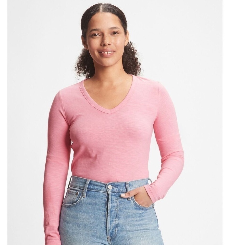 NWT! Gap Pink Granite ForeverSoft V-Neck T-Shirt - Size Small 💿